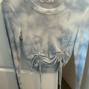 Arizona Jean Company Women's Light Blue Ruched Blouse